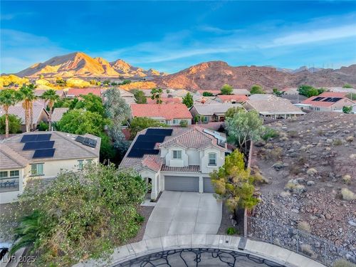 53 Precipice Ct, Henderson, NV, 89002-6589 | Card Image
