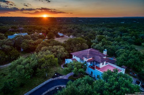 317 Park Rdg, Boerne, TX, 78006-5713 | Card Image