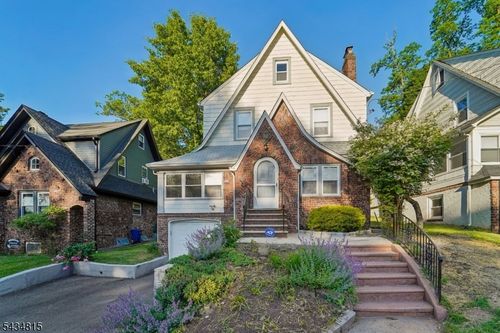 124 Walker Rd, West Orange, NJ, 07052-3825 | Card Image