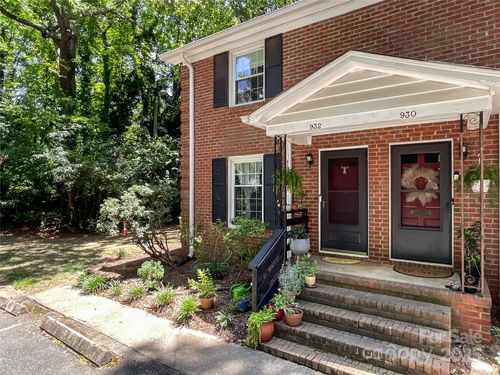 932 Hollywood St, Charlotte, NC, 28211-1512 | Card Image
