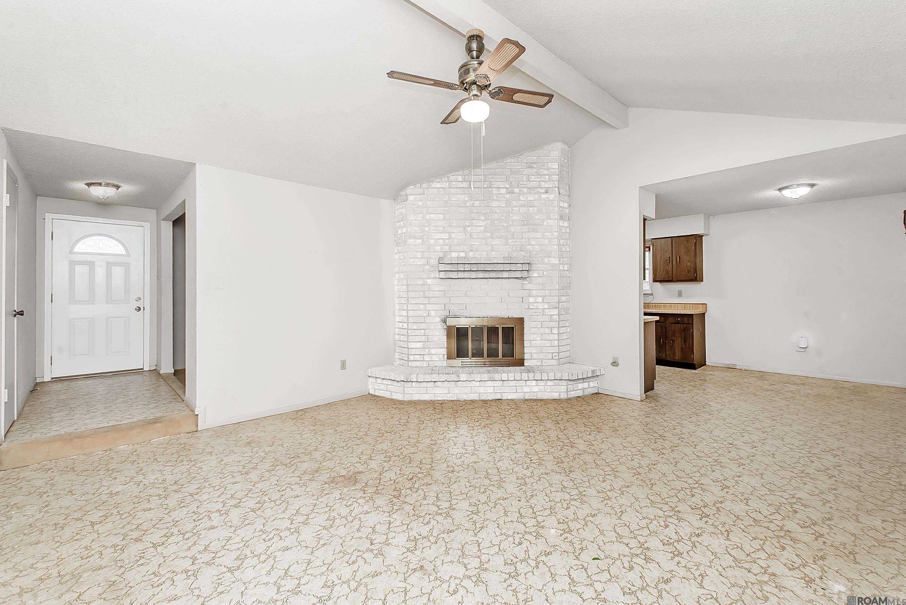 Residential Lease in Harvey 3