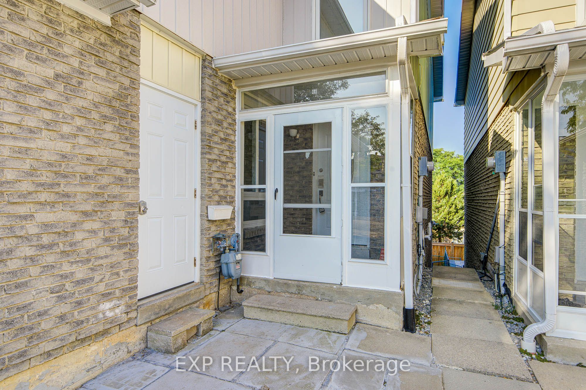 Residential in Toronto E07 3