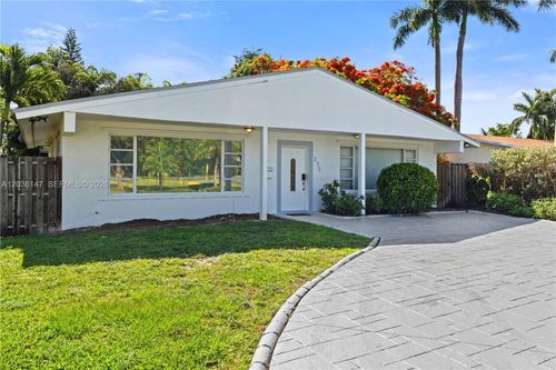 230 Ne 5th Ave, Dania Beach, FL, 33004-2921 | Card Image