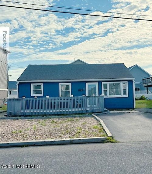 123 Waldron Rd, Toms River, NJ, 08753-6254 | Card Image