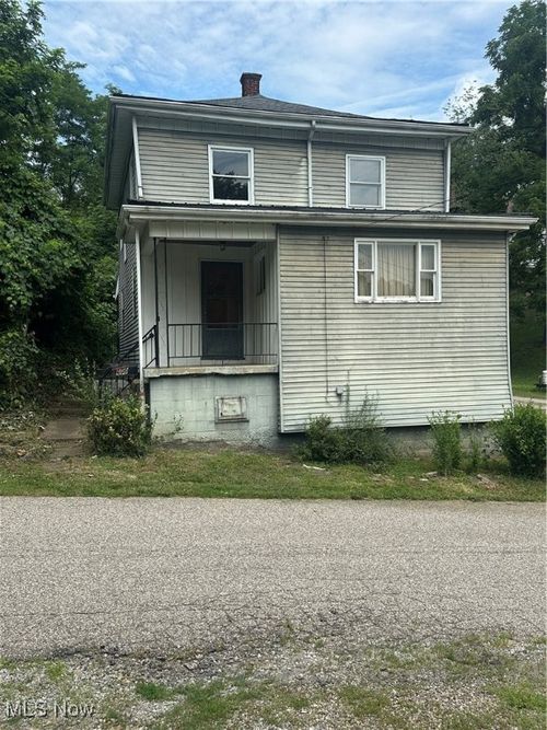 600 Jeanette Ave, Martins Ferry, OH, 43935-1846 | Card Image