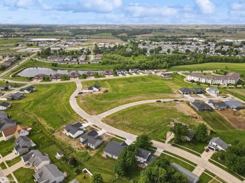 821 W Merle Hibbs Blvd, Marshalltown, IA, 50158 | Card Image