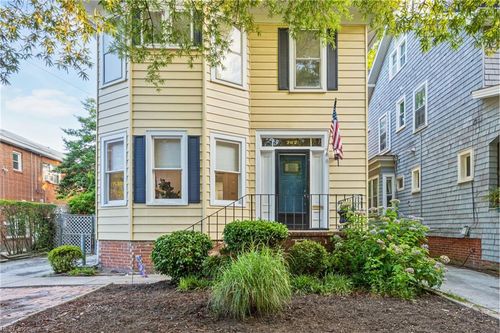 727 W Princess Anne Rd, Norfolk, VA, 23517-1807 | Card Image