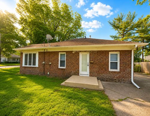 912 N Wasson St, Streator, IL, 61364-2039 | Card Image