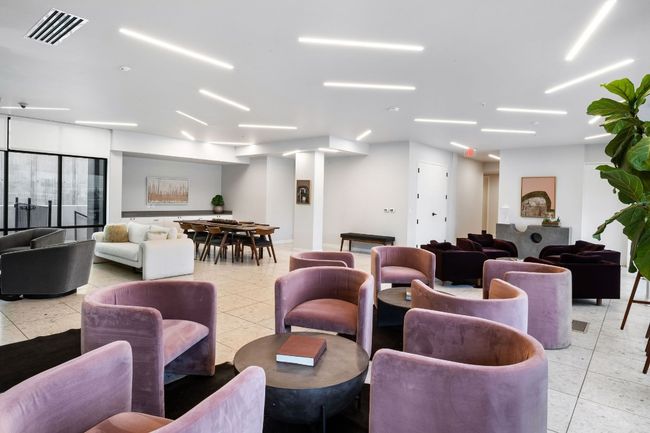 Another amenity space for coffee, working space, or meeting with friends | Image 36
