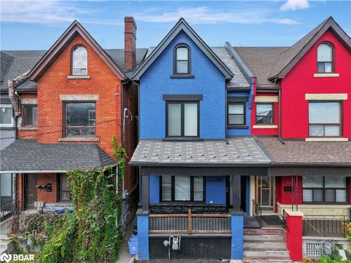 211 John St N, Hamilton, ON, L8L4P4 | Card Image