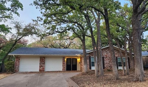 624 Hillview Dr, Hurst, TX, 76054-3464 | Card Image