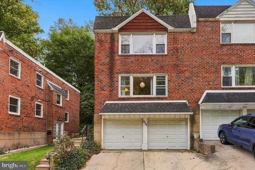 634 Green Lane, Philadelphia, PA, 19128 | Card Image