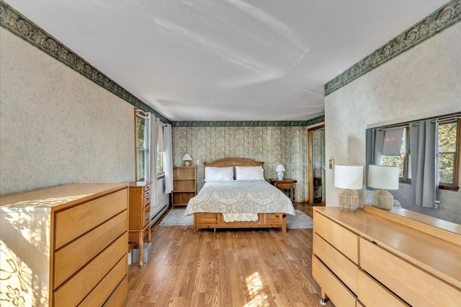 Primary Bedroom | Image 15