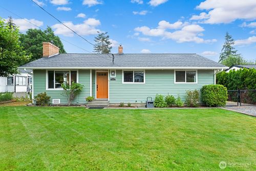 16026 16th Ave Sw, Burien, WA, 98166-2854 | Card Image