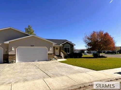 1207 Ashland Drive, Ammon, ID, 83406 | Card Image