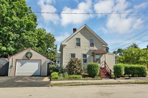 19 Monroe St, Concord, NH, 03301-3615 | Card Image