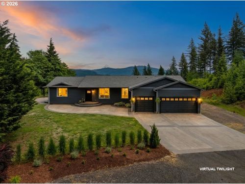 61 Bear Prairie Rd, Washougal, WA, 98671-7301 | Card Image