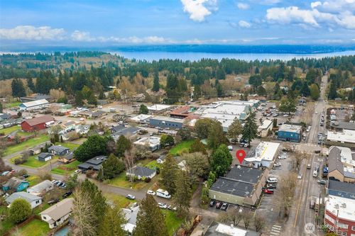 9922 Sw Bank Rd, Vashon, WA, 98070-4983 | Card Image