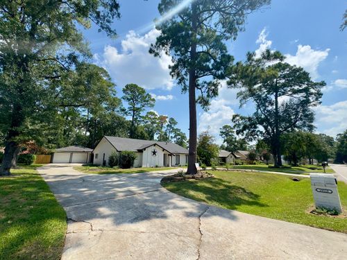 19518 Barwick Dr, Spring, TX, 77373-5506 | Card Image