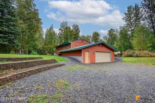 15137 E Mukluk Way, Talkeetna, AK, 99676 | Card Image