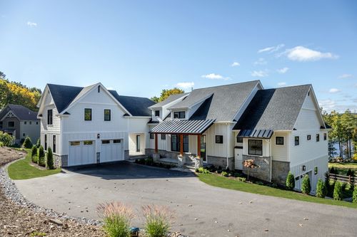 103A Chalybes Rd W, Roxbury, CT, 06783-1418 | Card Image