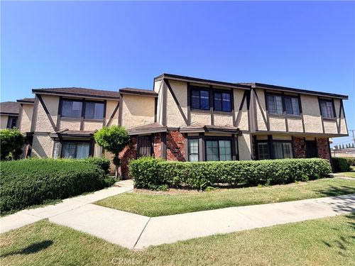 14846 Brownstone Ln, Westminster, CA, 92683-5915 | Card Image