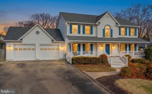 1296 Crossover Dr, EDGEWATER, MD, 21037-4329 | Card Image