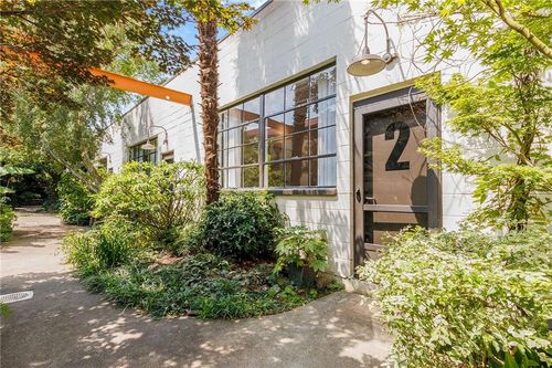 apt-2-820 Dekalb Ave Ne, Atlanta, GA, 30307-2589 | Card Image