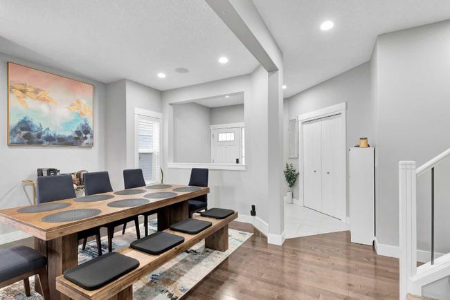15 Sage Bank Court Nw, Home with 6 bedrooms, 3 bathrooms and 4 parking in Calgary AB | Image 4