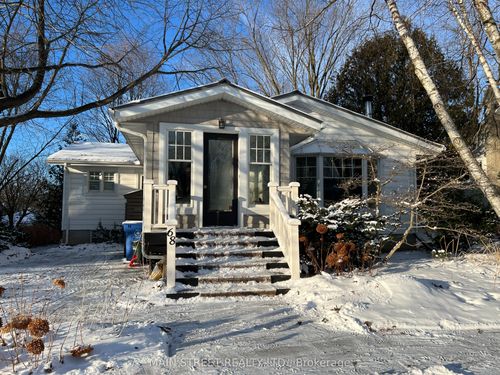 68 Hillview Dr, Newmarket, ON, L3Y4H9 | Card Image