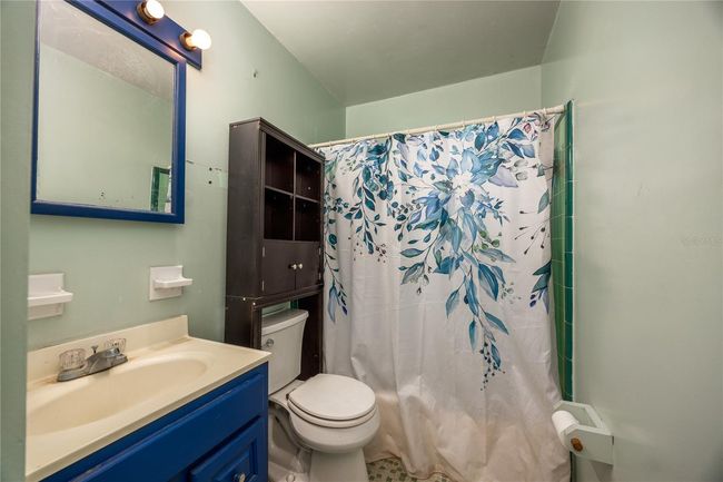 319 71 St St, House other with 3 bedrooms, 1 bathrooms and null parking in Gainesville FL | Image 14