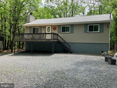 42 Hillcrest Dr, Albrightsville, PA, 18210-3894 | Card Image