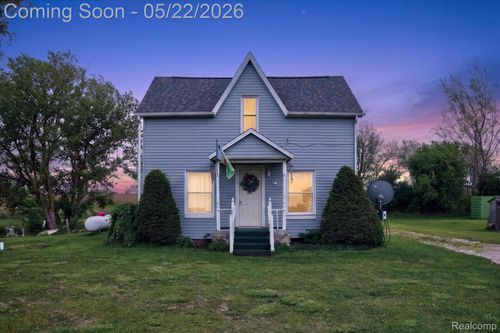 7950 Mayville Rd, Marlette, MI, 48453-9547 | Card Image