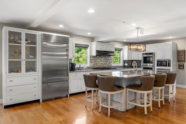 24 Lakeview Ave, House other with 4 bedrooms, 4 bathrooms and 6 parking in Danvers MA | Image 5