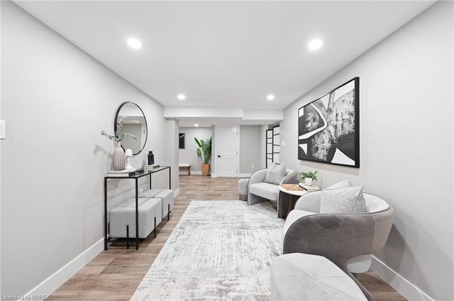 311 St George Rd, House other with 5 bedrooms, 2 bathrooms and 9 parking in Saint George ON | Image 19
