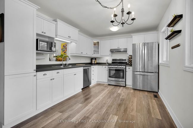 1 Buchan Rd, House other with 4 bedrooms, 2 bathrooms and 3 parking in London ON | Image 10