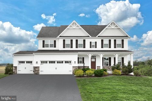 12 Ervin Dr, Shrewsbury, PA, 17361-1543 | Card Image