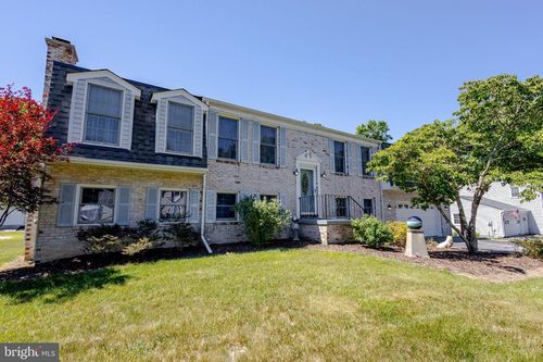 1390 Redwood Cir, LA PLATA, MD, 20646-9581 | Card Image