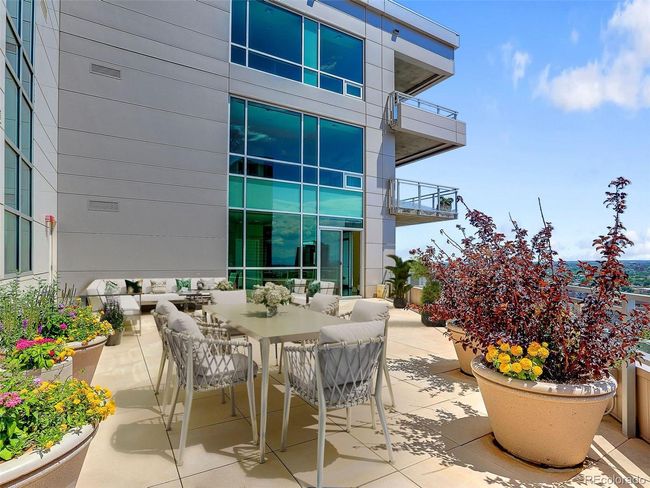 UNIT-2524L - 2001 Lincoln St, Condo with 4 bedrooms, 4 bathrooms and 2 parking in Denver CO | Image 11