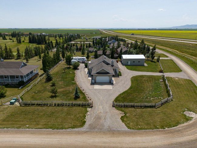 840 Dufferin St, House other with 4 bedrooms, 3 bathrooms and 6 parking in Granum AB | Image 4