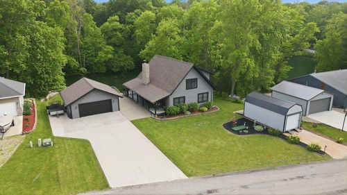 106 Orchard Dr, Denver, IA, 50622-9704 | Card Image