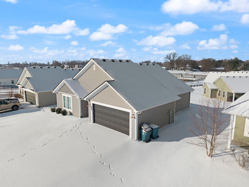 135 White Owl Way, Georgetown, KY, 40324 | Card Image