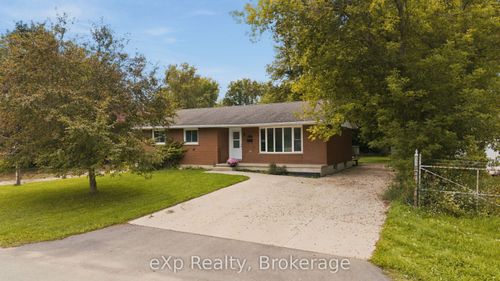 236 Bruce St S, Durham, ON, N0G1R0 | Card Image