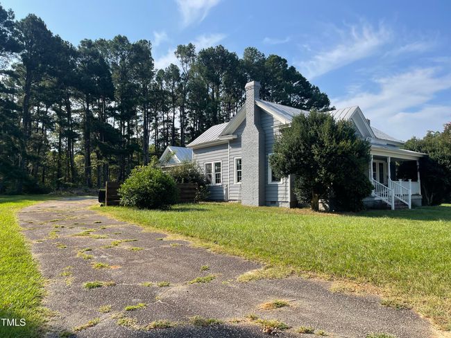left front side | Image 6