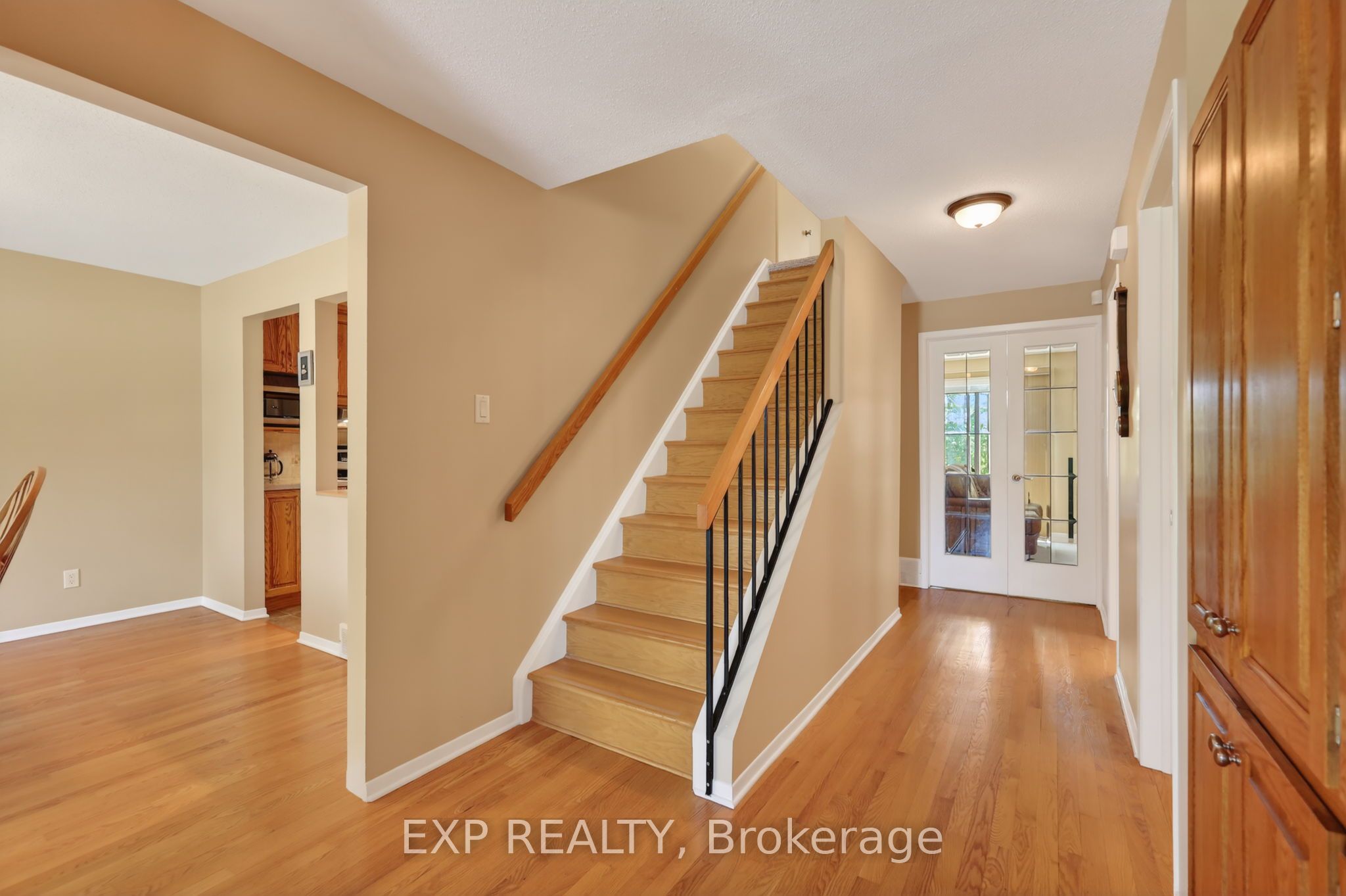 Residential in Cityview - Parkwoods Hills - Rideau Shore 5