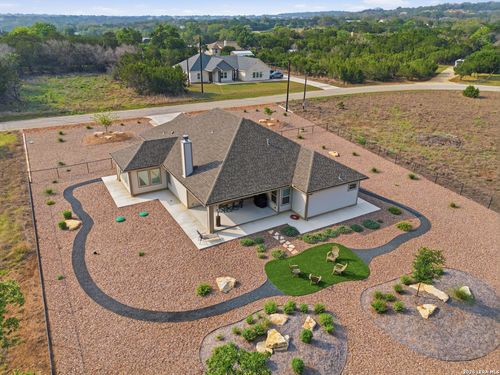 326 Park Rd, Bandera, TX, 78003 | Card Image