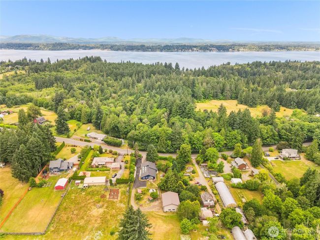 Aerial views to the West. | Image 40
