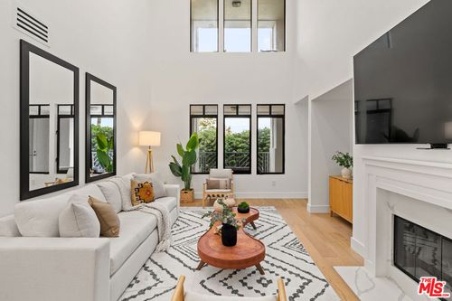 114-5625 Crescent Park E, Playa Vista, CA, 90094-2315 | Card Image