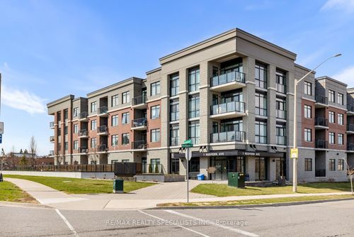 309-1 Redfern Ave, Hamilton, ON, L9C0E6 | Card Image