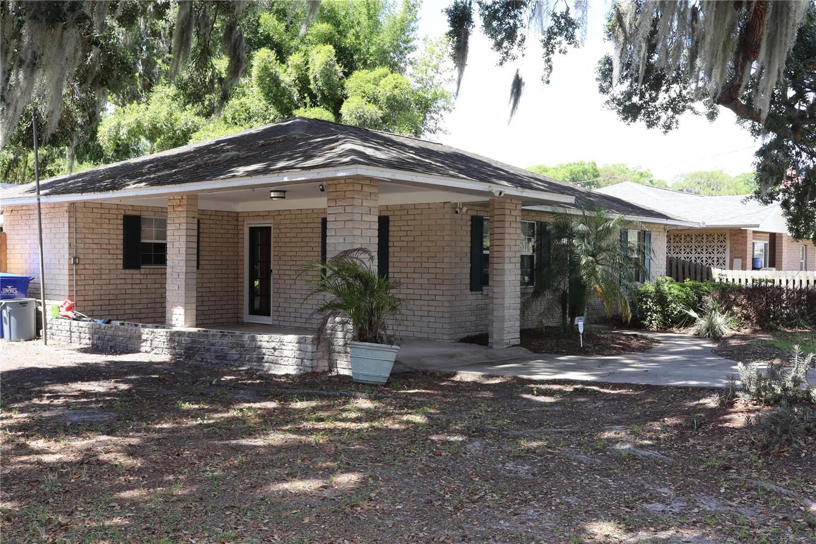 Residential in TAVARES 3